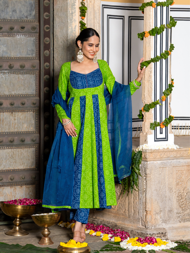 BANDHANI MELODY COTTON SUIT SET