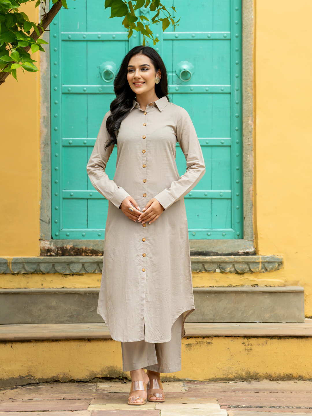 MODERN ELEGANCE GREY KURTA SET