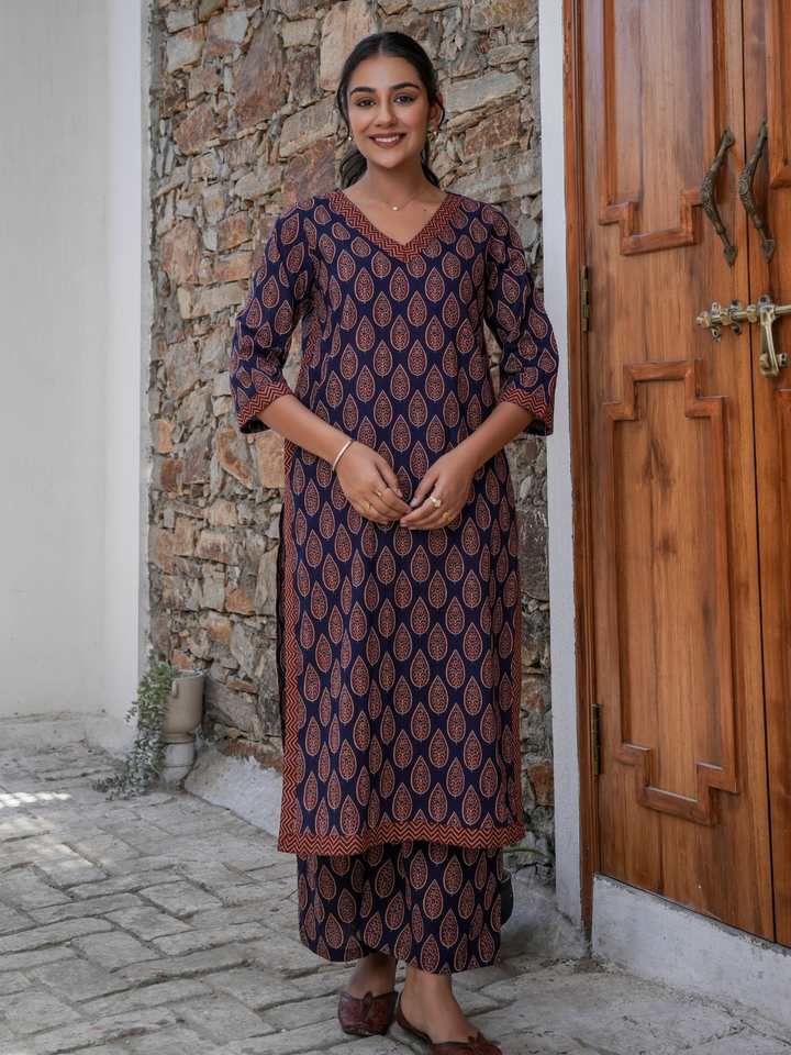 NEELAM VASTRA COTTON SUIT