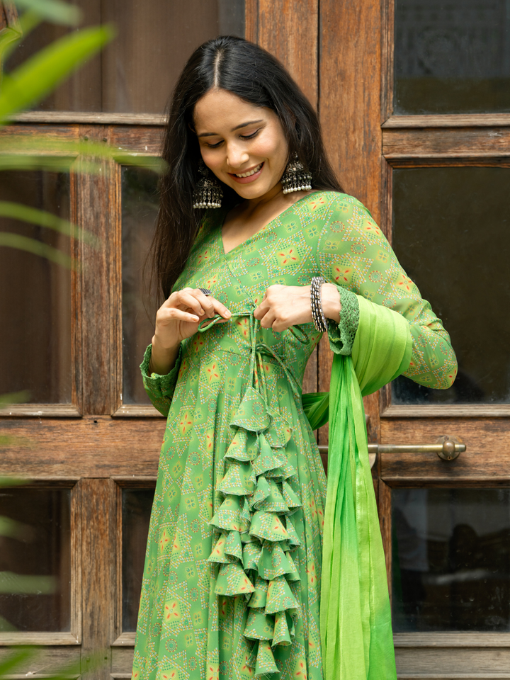 GREEN GEORGETTE BANDHEJ SUIT SET