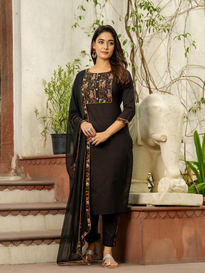 MAJESTIC BLACK KURTA SET