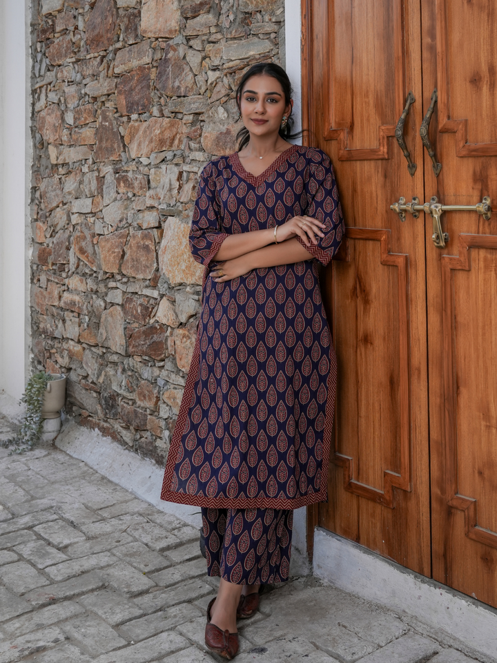 NEELAM VASTRA COTTON SUIT