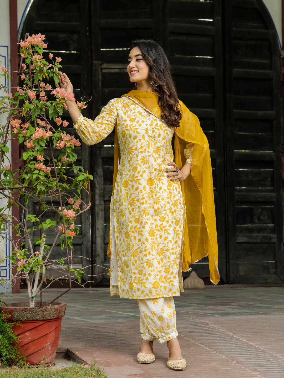 YELLOW CHIC FLORAL AFGHANI SET