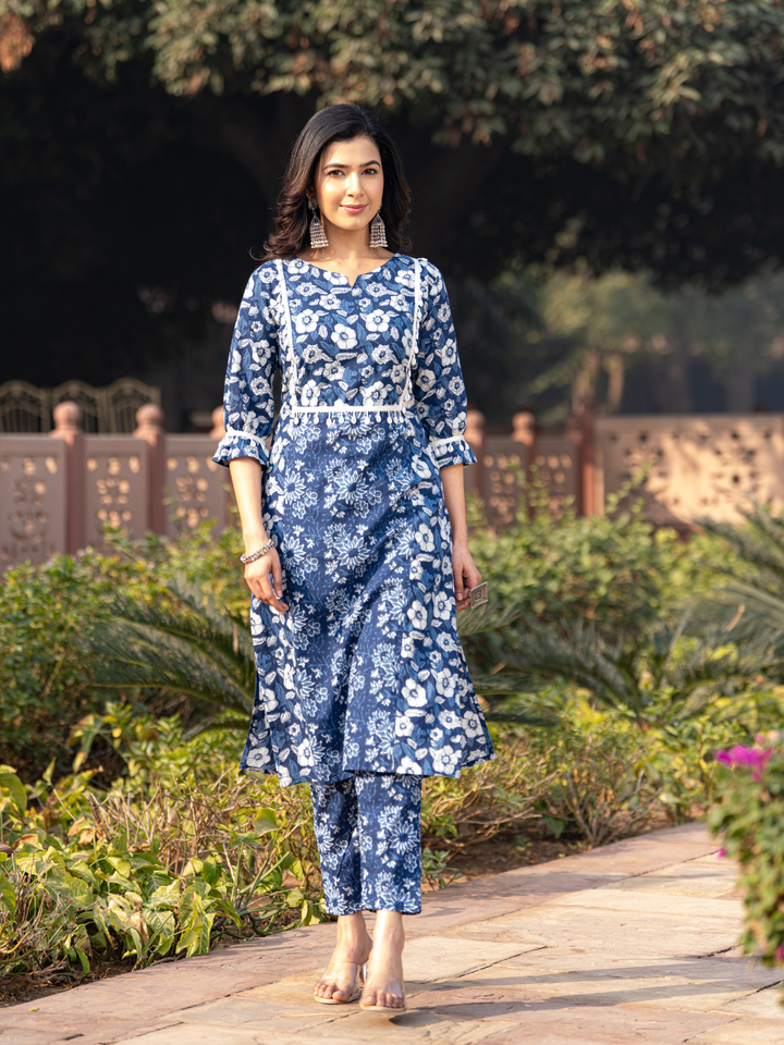 INDIGO LACE CHIC KURTA SET