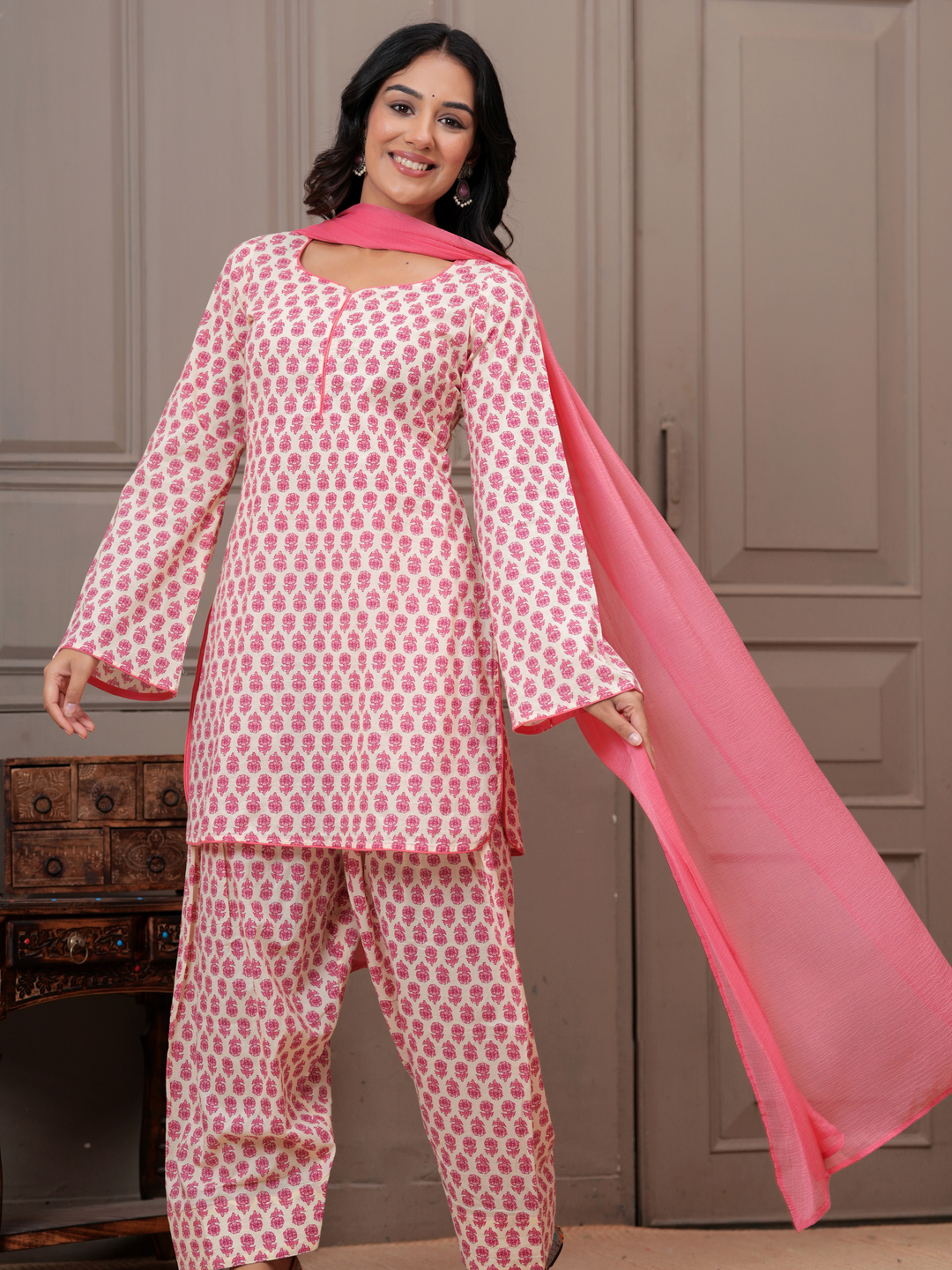 PINK BLOSSOM FARSI SET