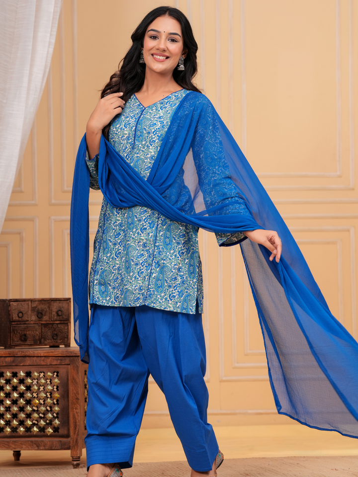BLUE PAISELY PRINTED FARSI SET