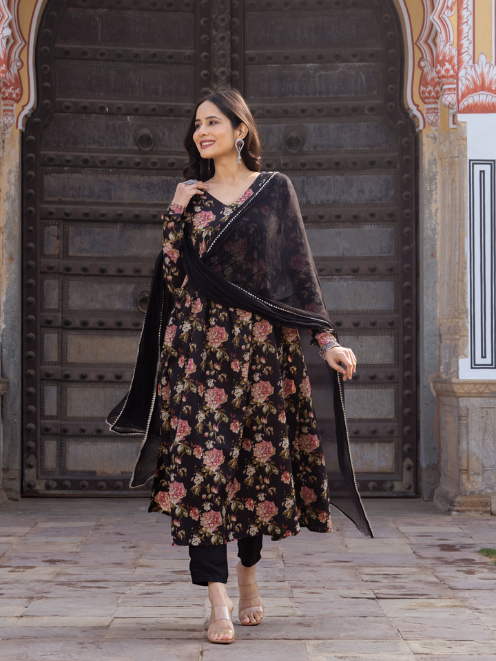 BLACK FLORAL KURTA SET