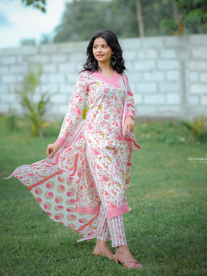 WHITE VERSATILE KURTA SET
