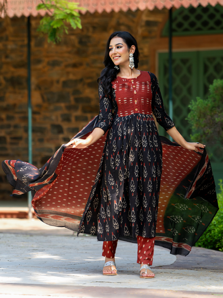 BLACK MODERN FLAIR KURTA SET