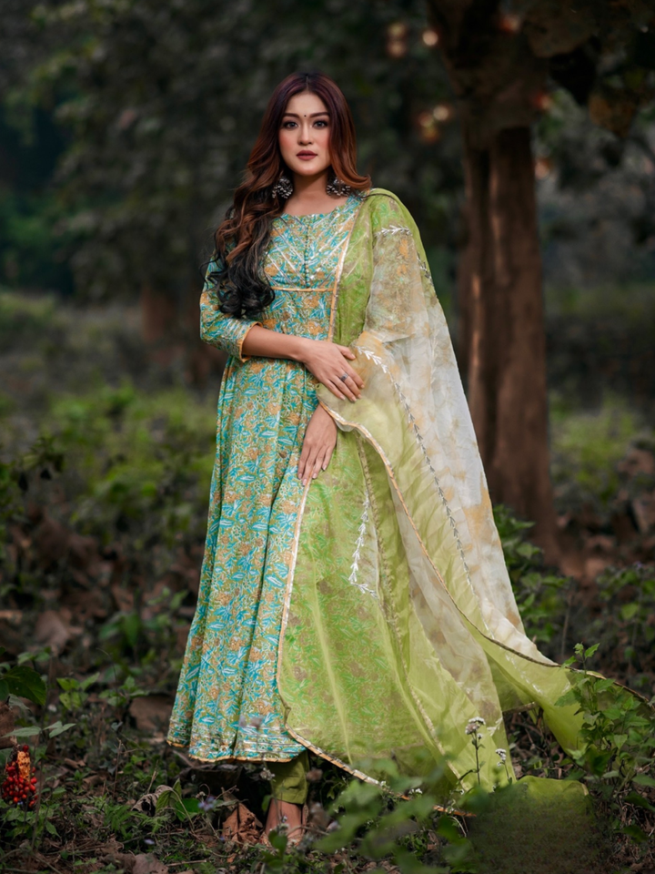 GREEN FLORAL GOTTA LACE SUIT SET