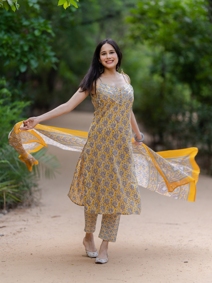 YELLOW COTTON CASUAL KURTA SET