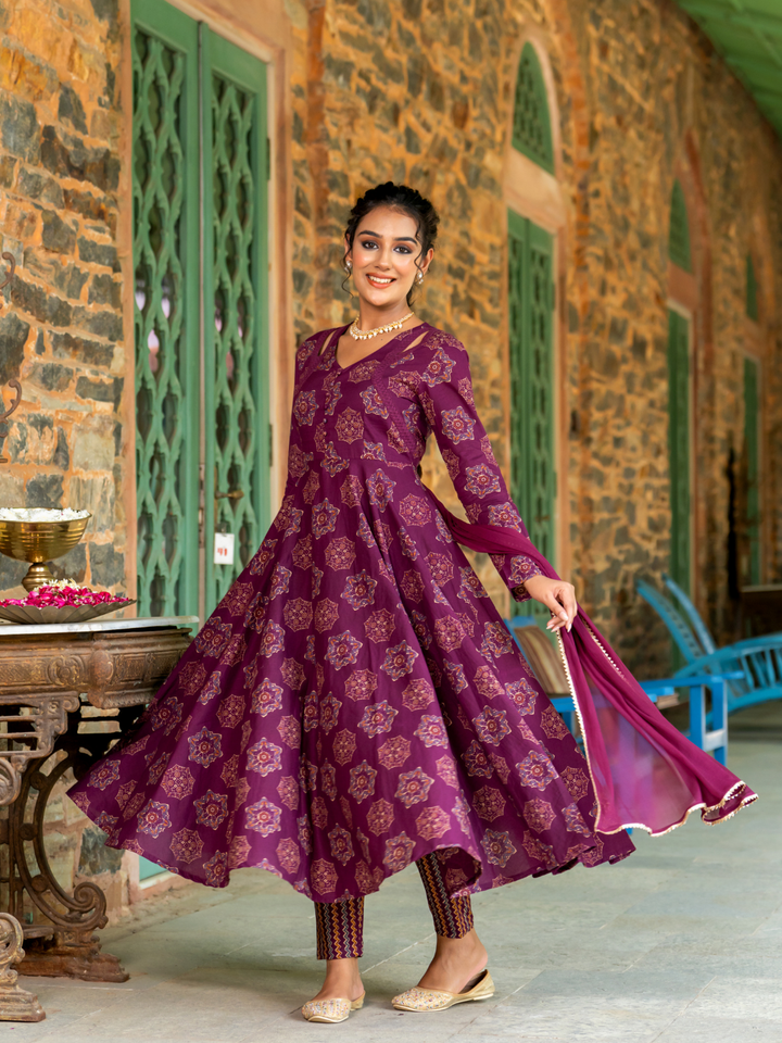 REGAL VINE CHARM ANARKALI SET