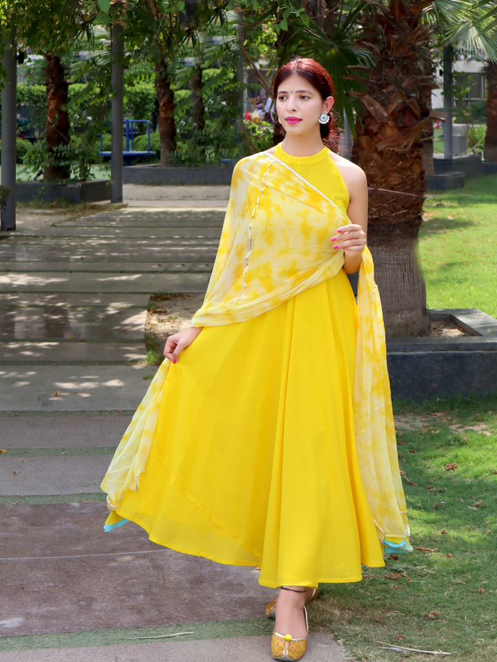 CHIC YELLOW NAZNEEN SUIT SET