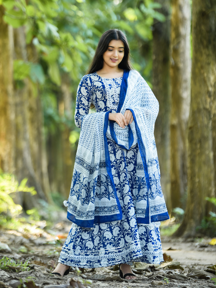 INDIGO KALAMKARI PRINTED SUIT SET