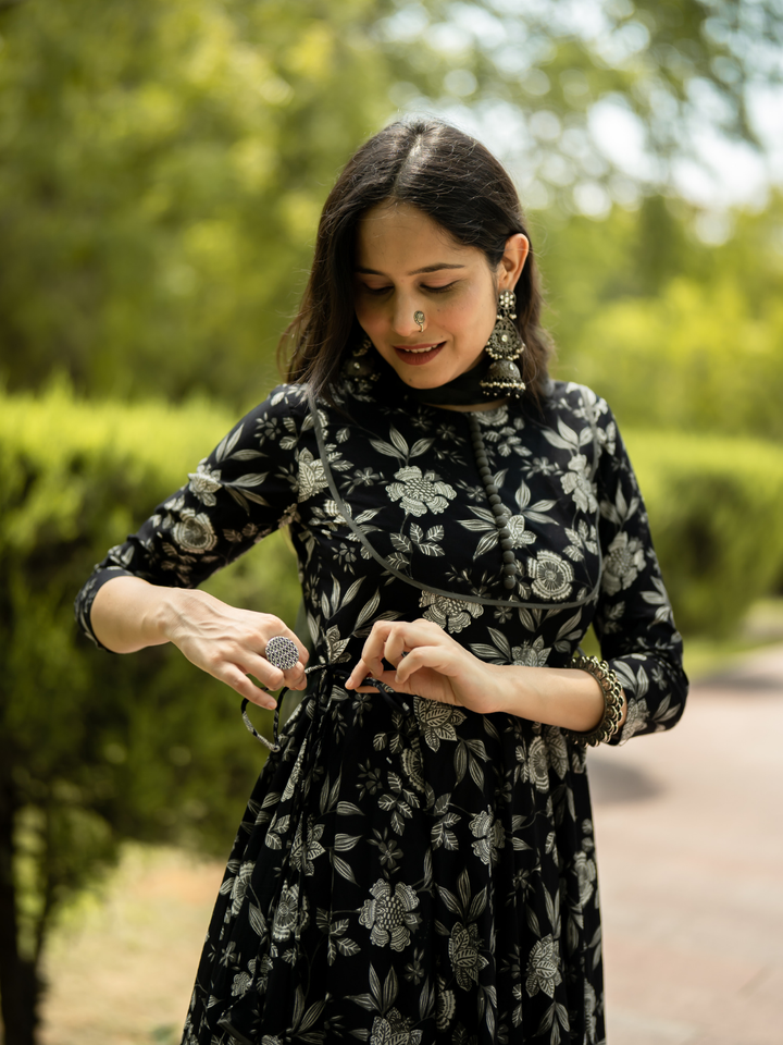 BLACK COTTON FLORAL SUIT SET