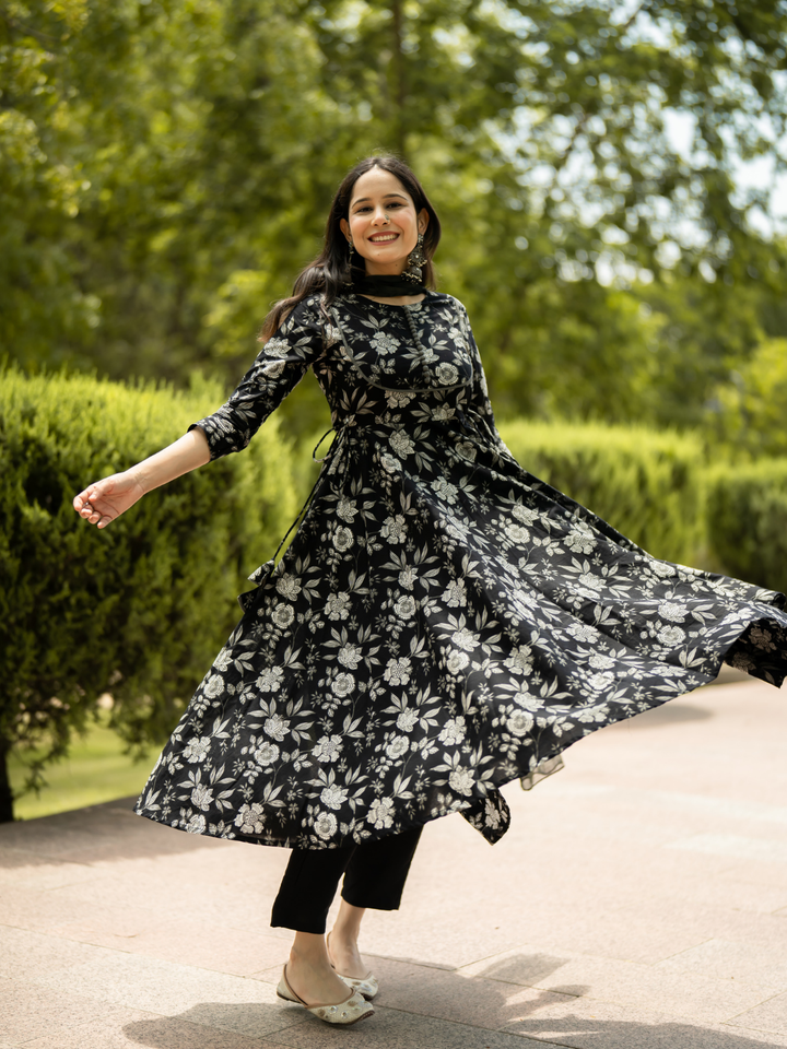 BLACK COTTON FLORAL SUIT SET
