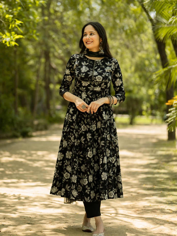 BLACK COTTON FLORAL SUIT SET