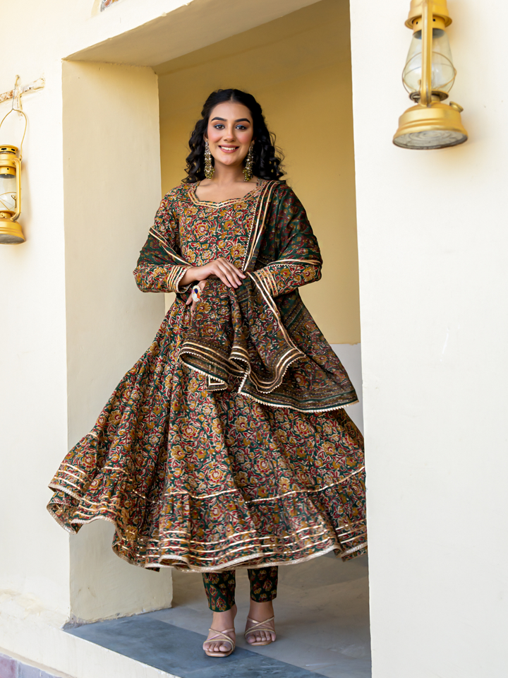 VINTERRA COTTON FRILLED SUIT SET