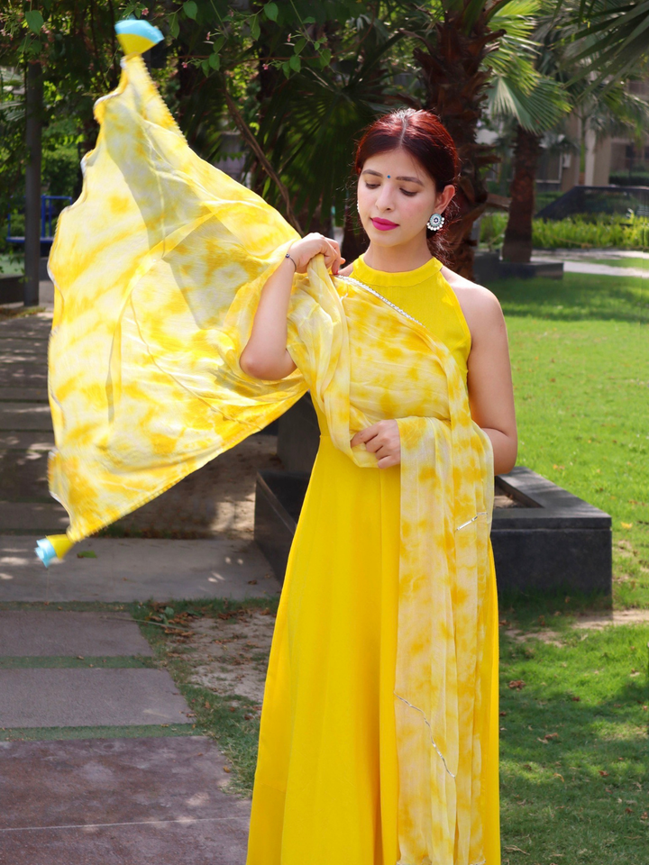 CHIC YELLOW NAZNEEN SUIT SET