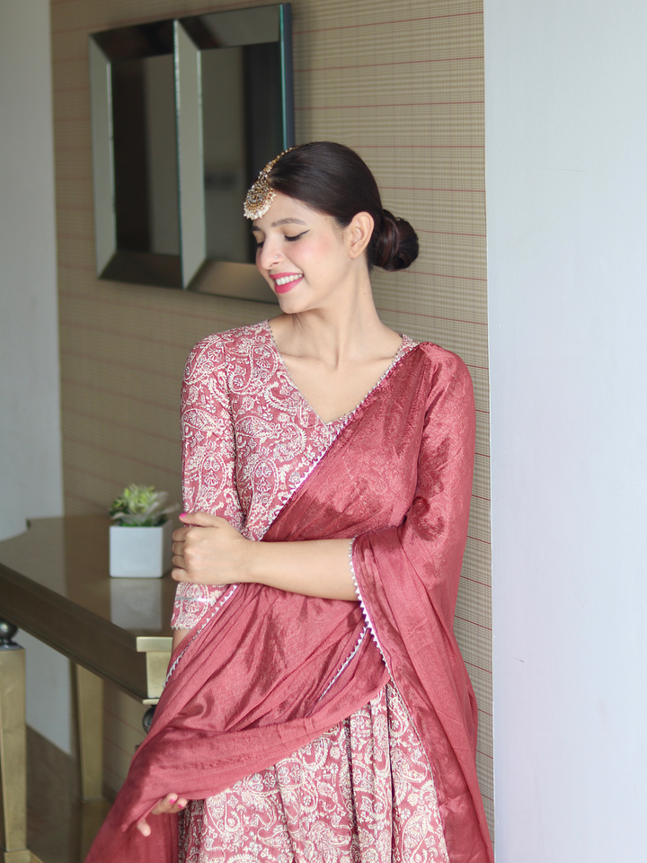 BROWN PAISLEY PRINTED SUIT SET