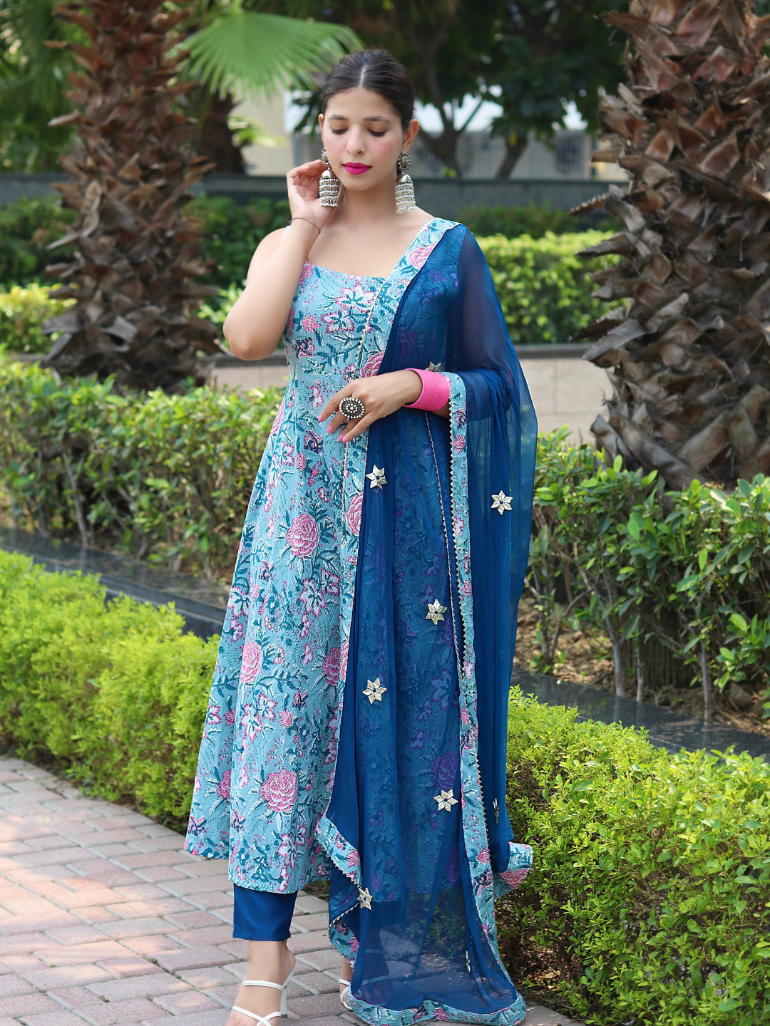 COTTON KANTHA FLORAL JAAL SUIT SET