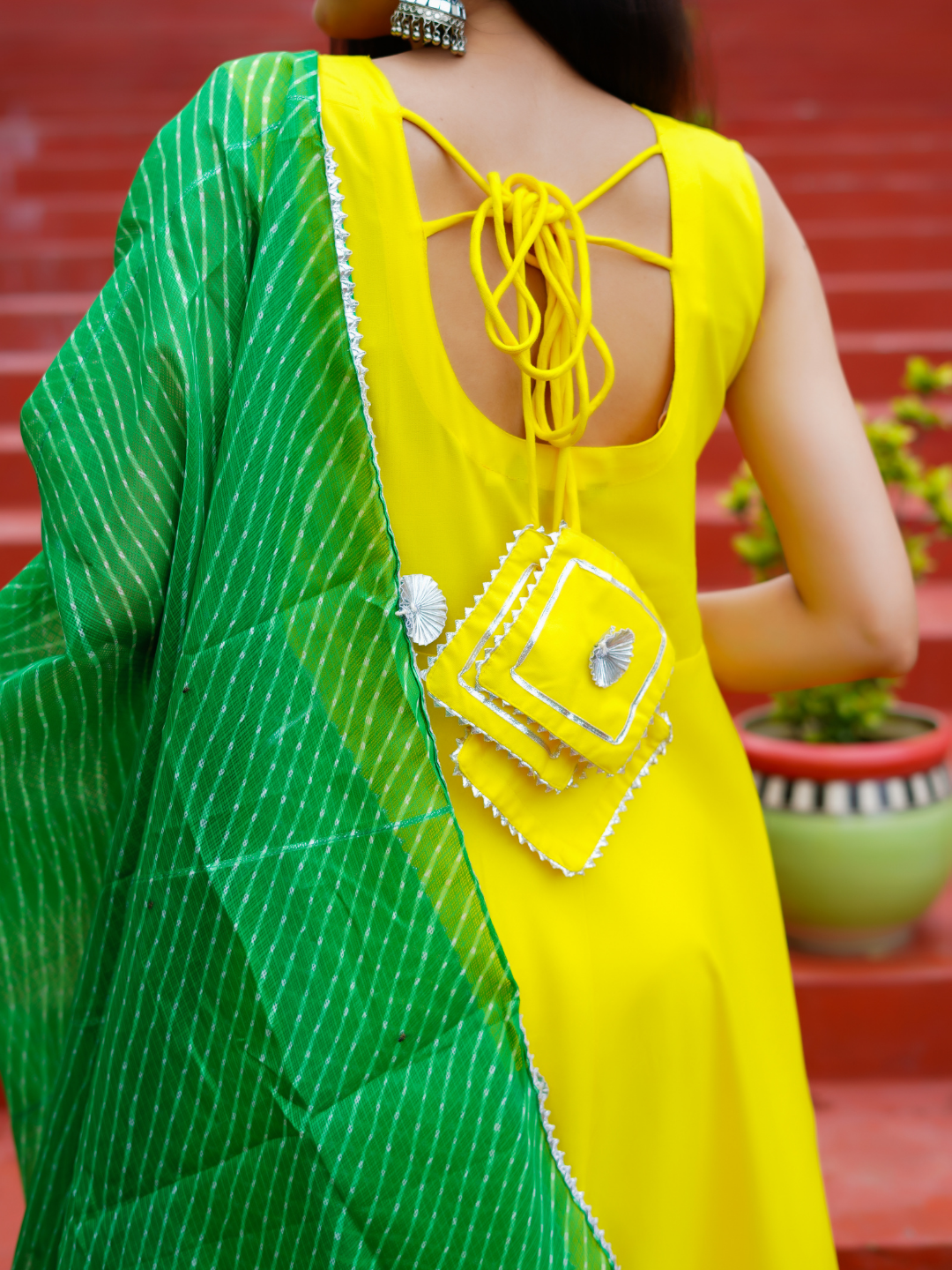CHIC YELLOW TASSAL SUIT SET