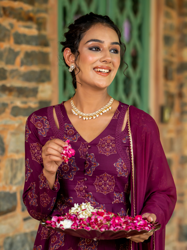 REGAL VINE CHARM ANARKALI SET