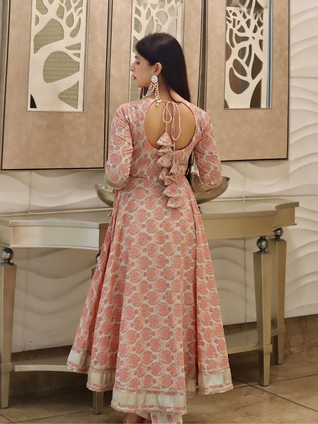 CREAM PRINTED GOTA PATTI SUIT SET