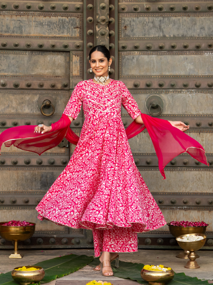 PINK BLOOM ANARKALI SUIT SET