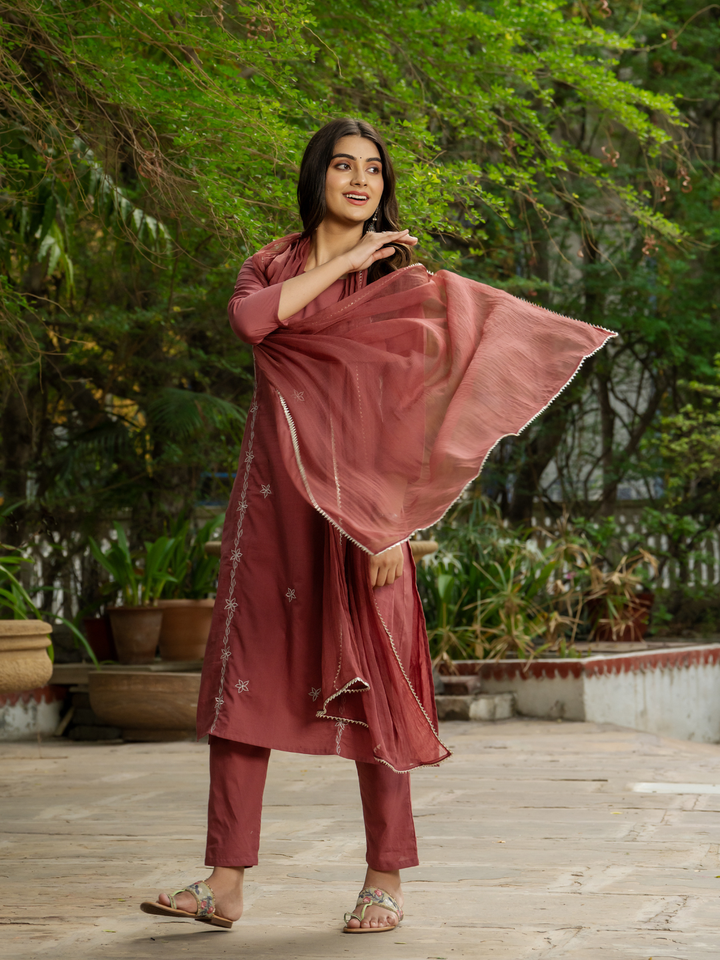 RADIANT RUST ZARI KURTA SET