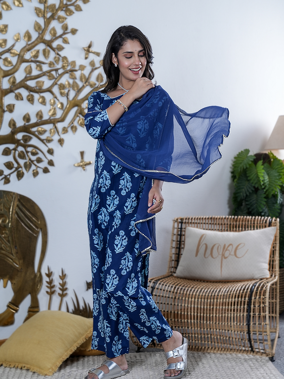 INDIRA NEEL COTTON SET