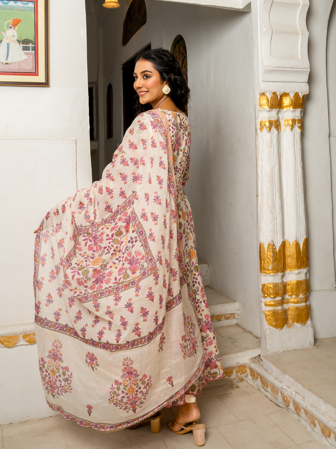 CHANDRIKA EMBROIDERY COTTON SUIT SET