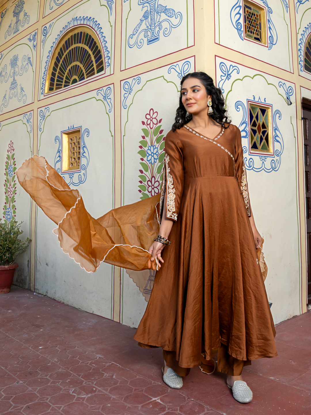 LUXE BROWN CHANDERI EMBROIDERY SUIT SET