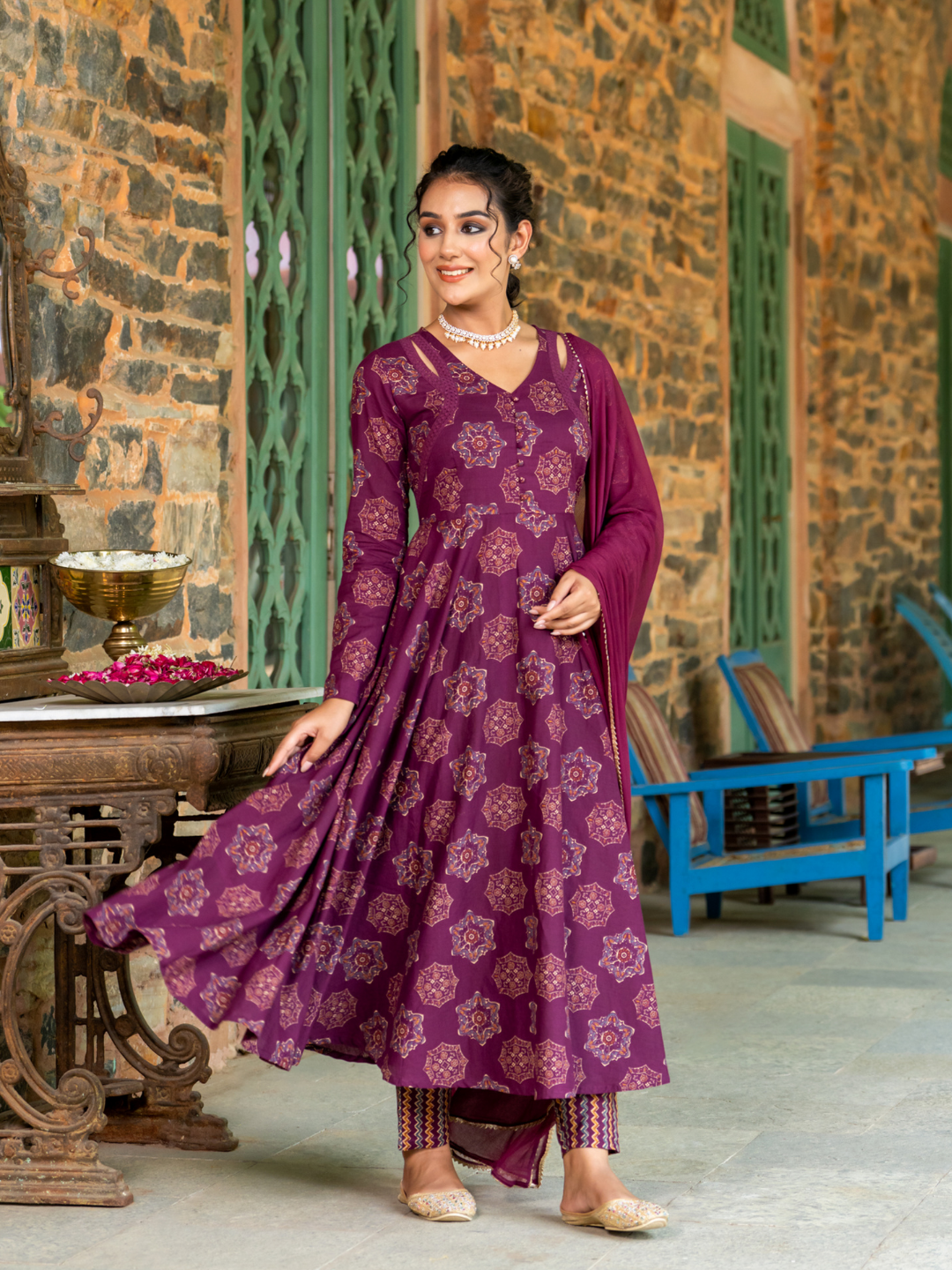 REGAL VINE CHARM ANARKALI SET