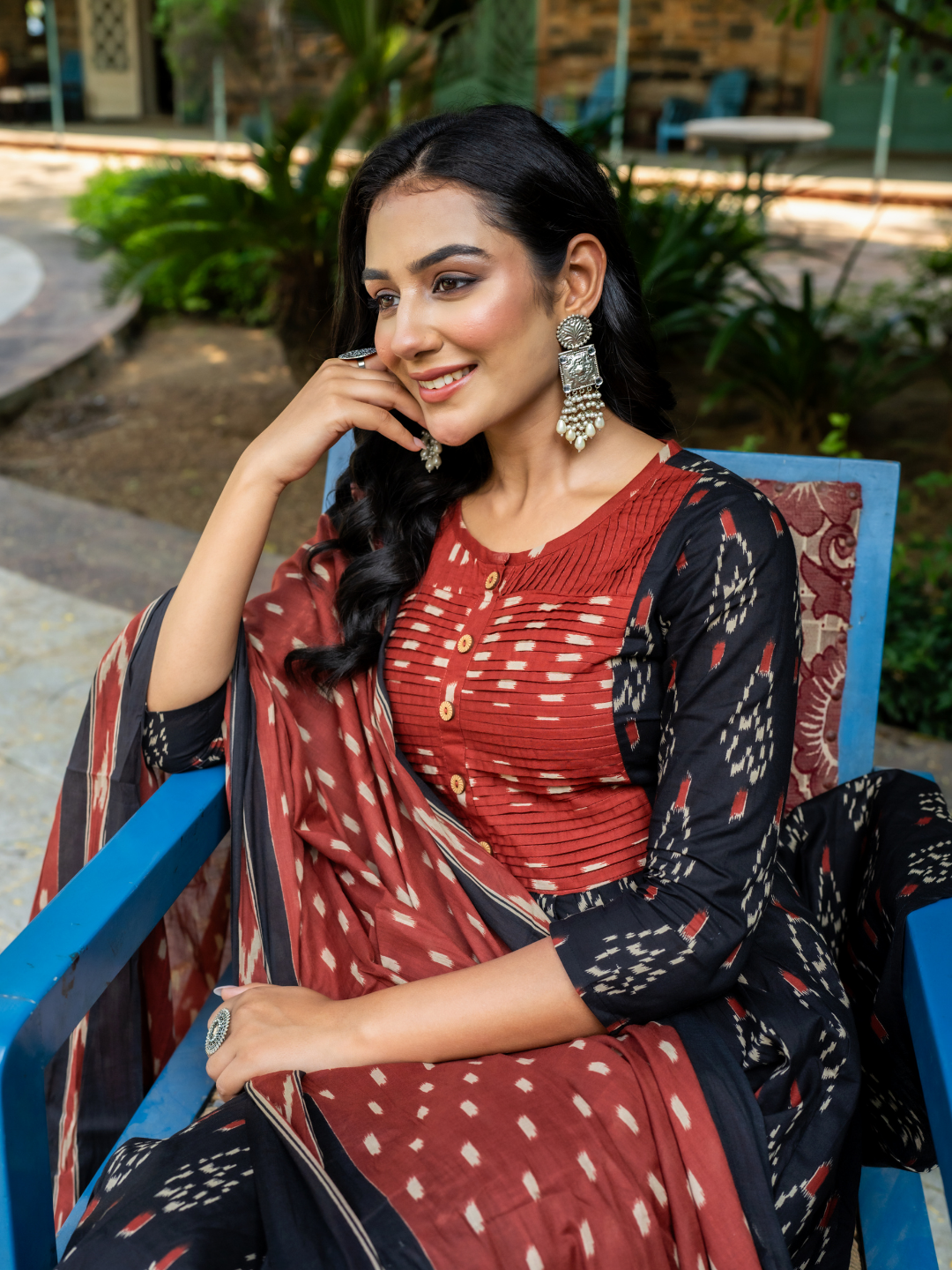 BLACK MODERN FLAIR KURTA SET