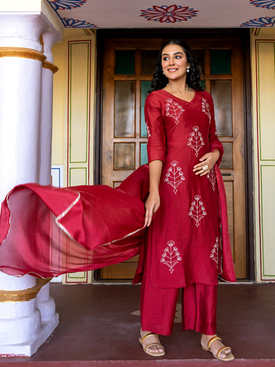 RAVYA CHANDERI THREAD KURTA SET