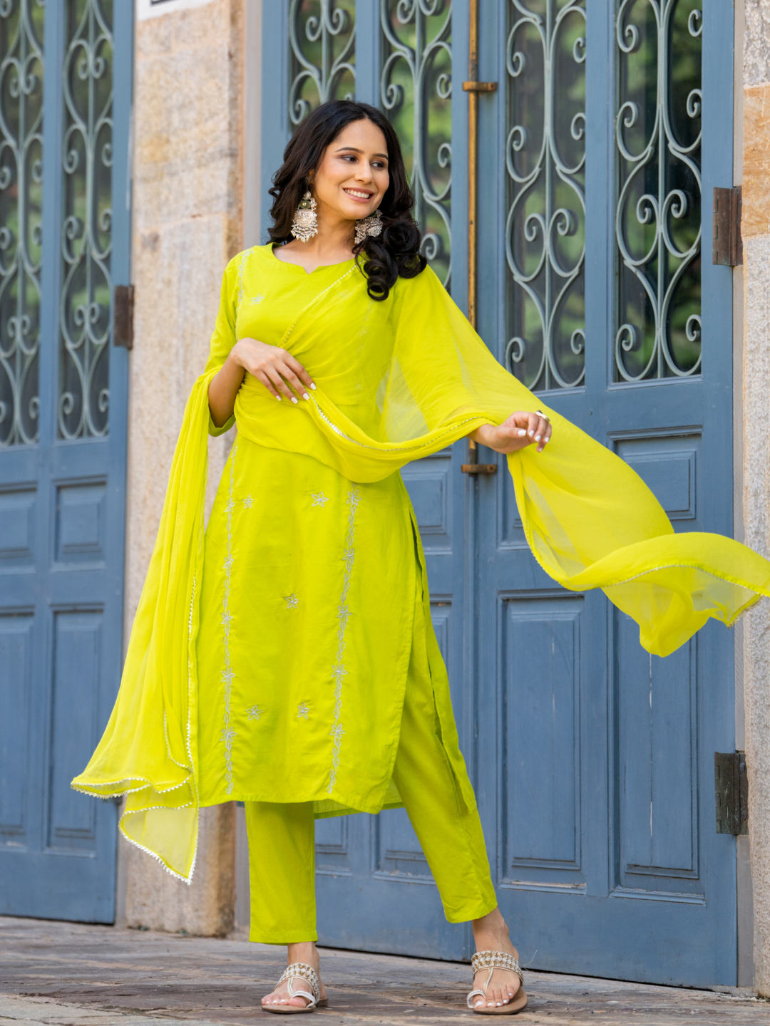 LUSH GREEN ZARI KURTA SET