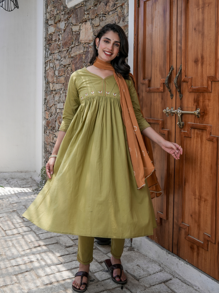 MAHIRA VANRAI COTTON SET