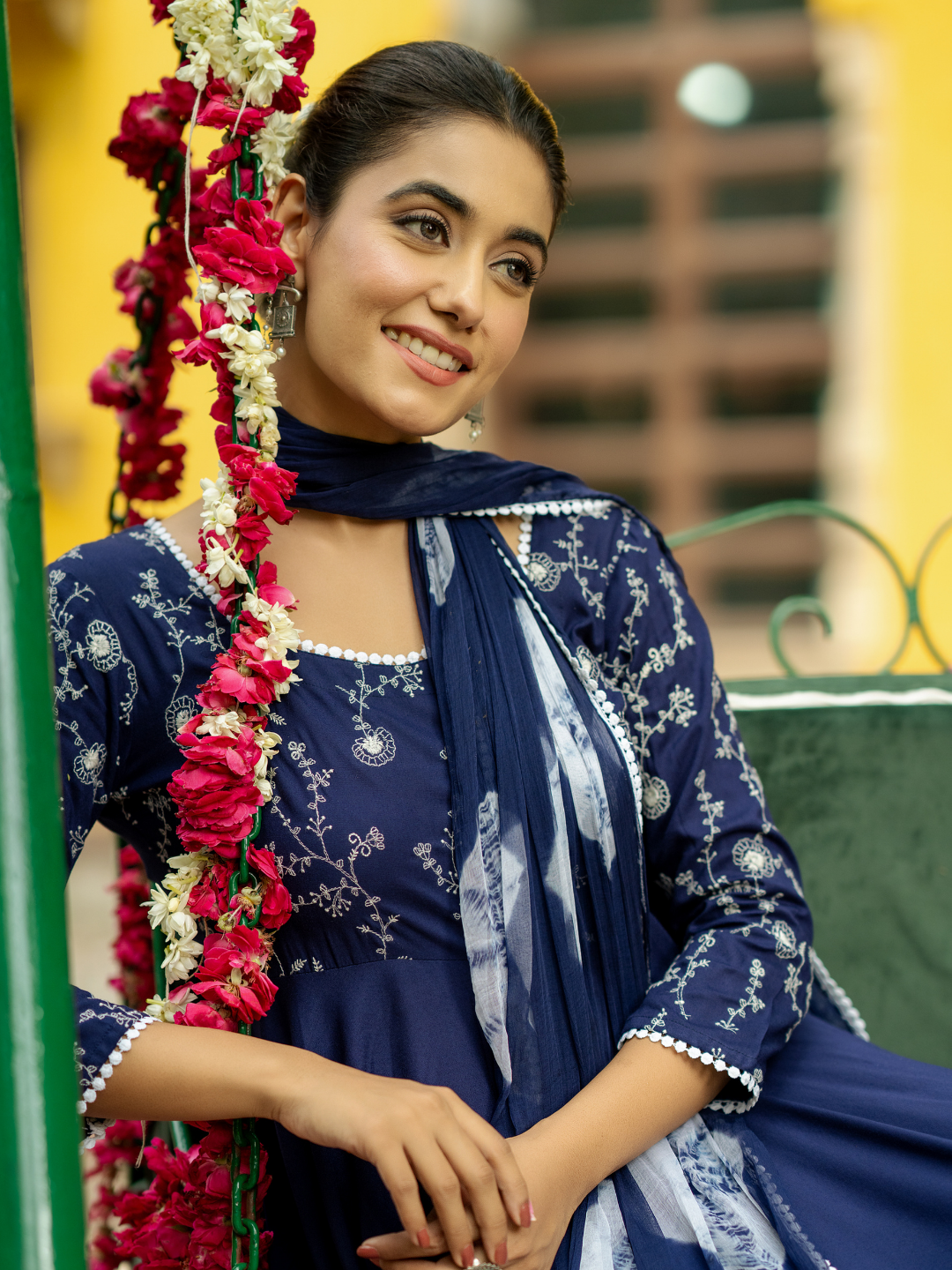 REGAL NAVY ELEGANCE SUIT SET