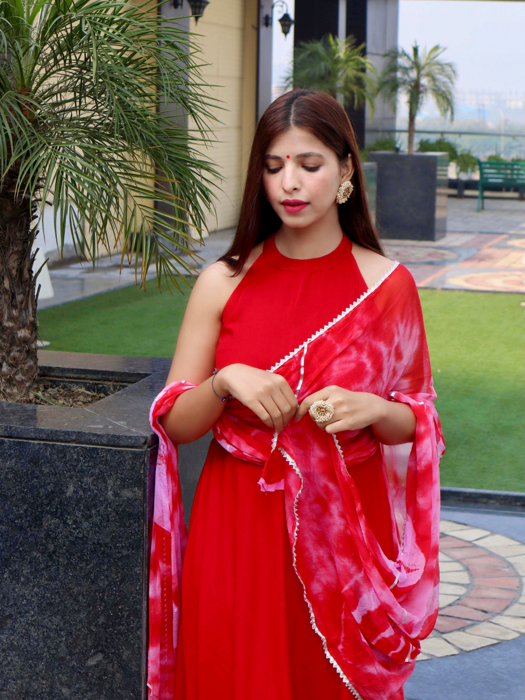 SOOTHING RED SOLID SUIT SET