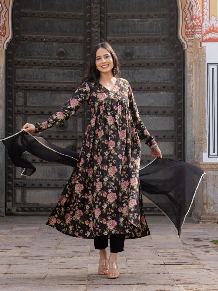 BLACK FLORAL KURTA SET