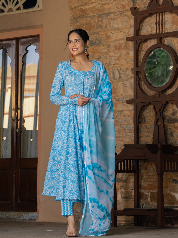 SKY BREEZE COTTON SUIT SET