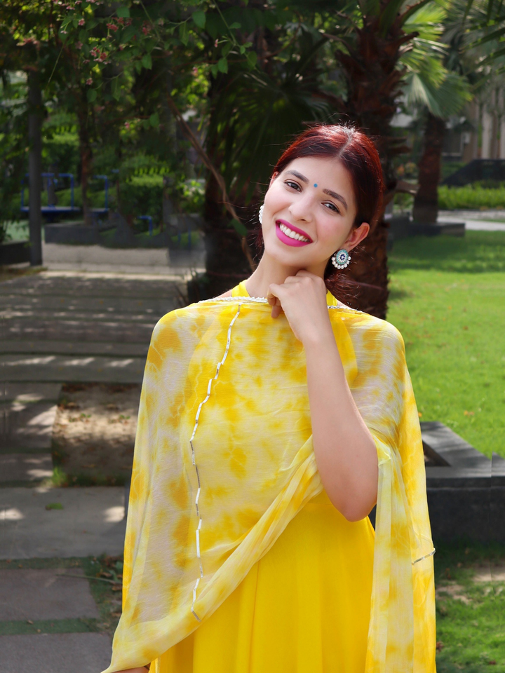 CHIC YELLOW NAZNEEN SUIT SET