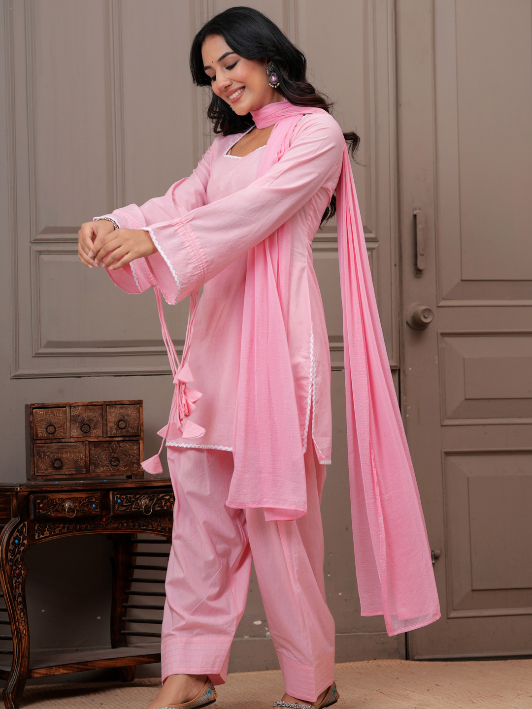 BLUSH PINK TASSAL FARSI SET