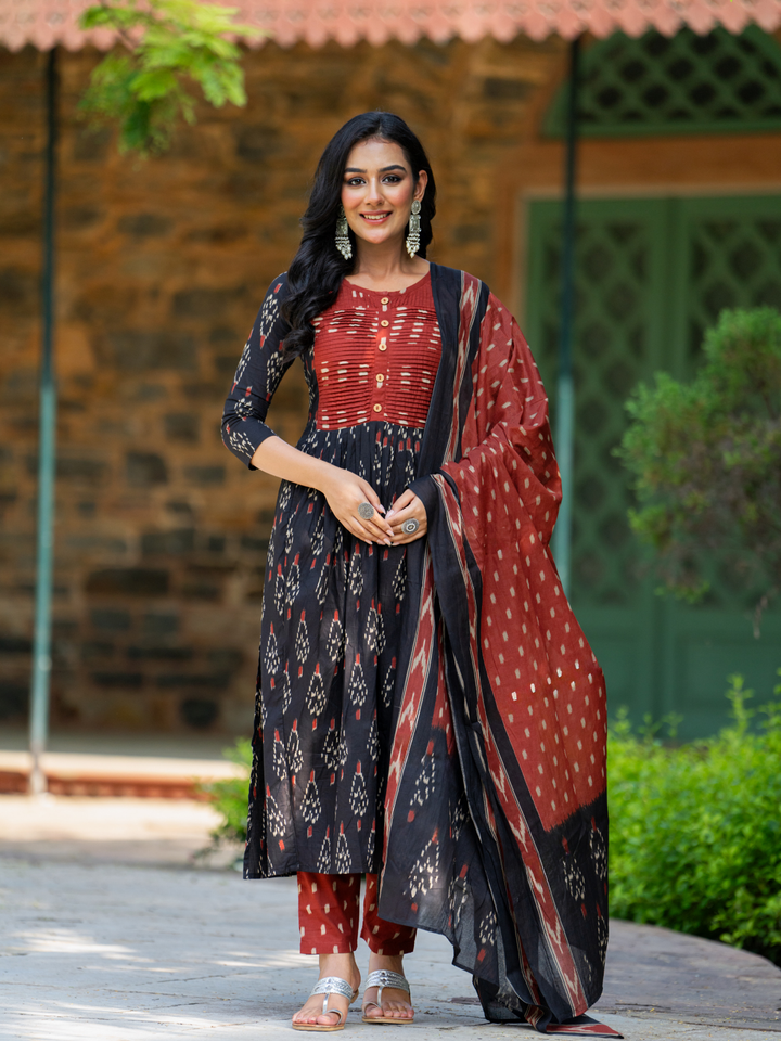 BLACK MODERN FLAIR KURTA SET