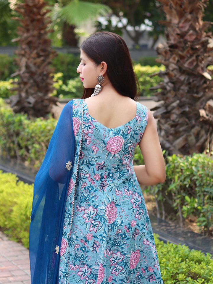 COTTON KANTHA FLORAL JAAL SUIT SET