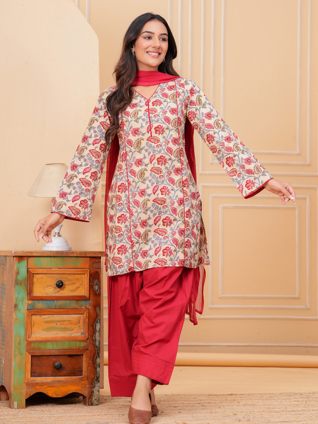 RESHA FLOWER FARSI SET