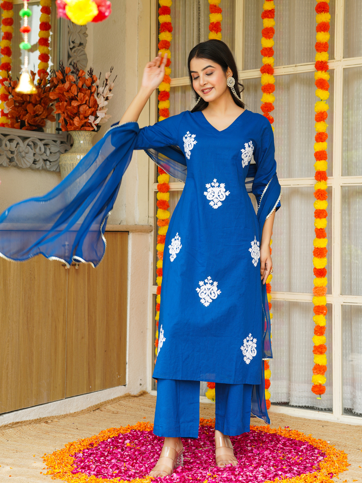 ROYAL BLUE AARI KURTA SET