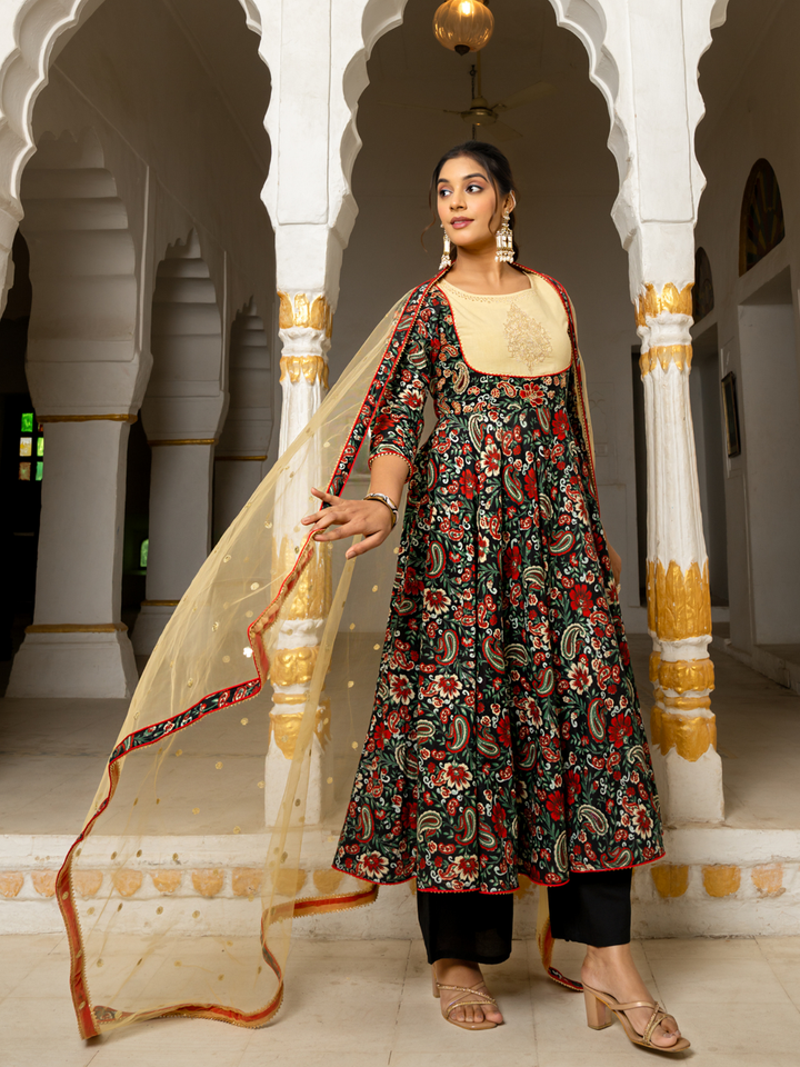 ZARIKA COTTON LACE SUIT SET