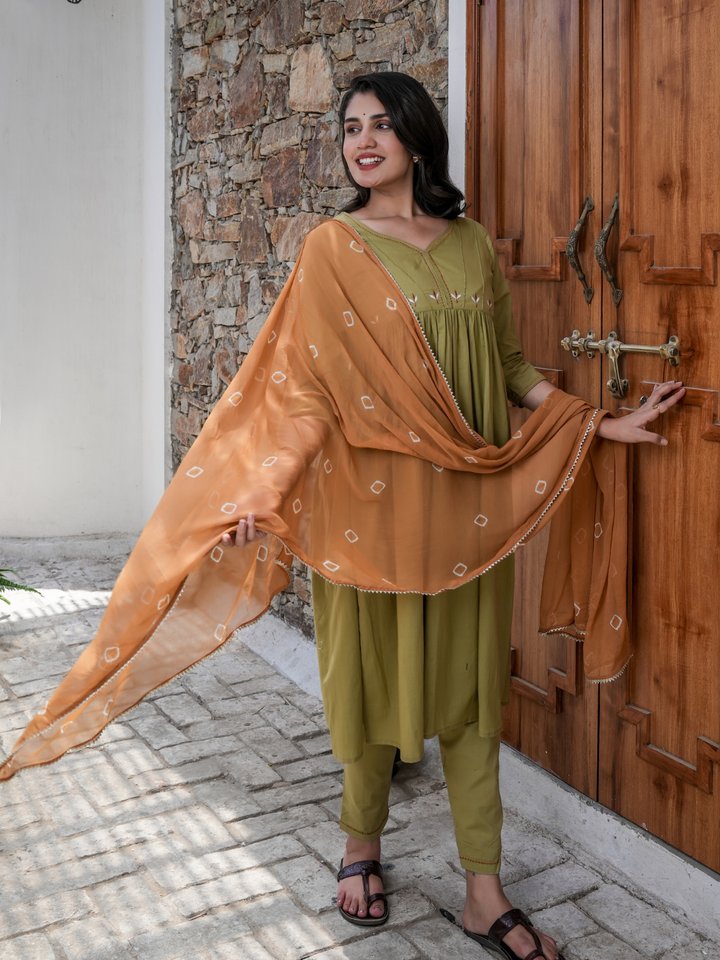 MAHIRA VANRAI COTTON SET